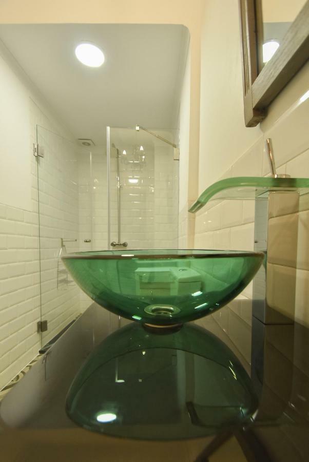 Oporto Batalha Residence Free Parking Bagian luar foto
