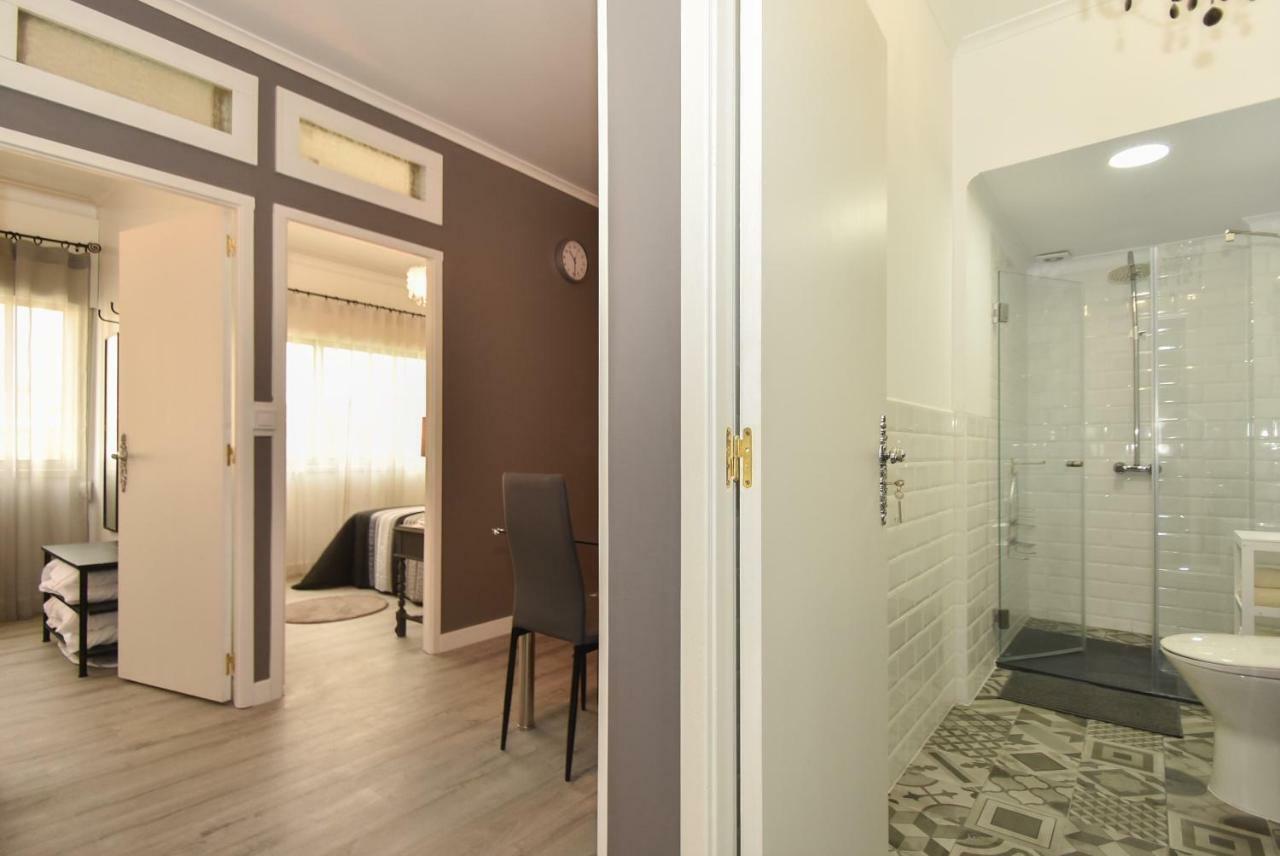 Oporto Batalha Residence Free Parking Bagian luar foto