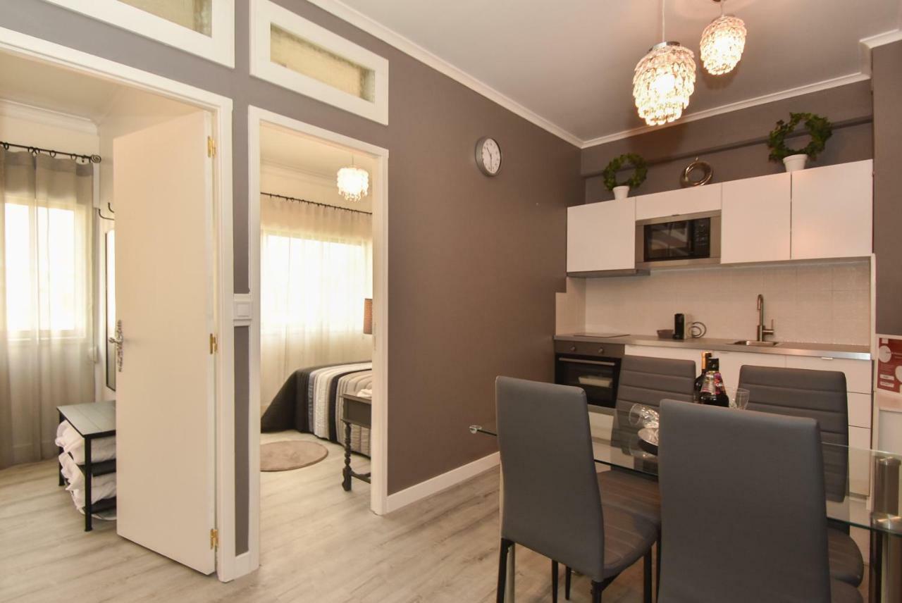 Oporto Batalha Residence Free Parking Bagian luar foto