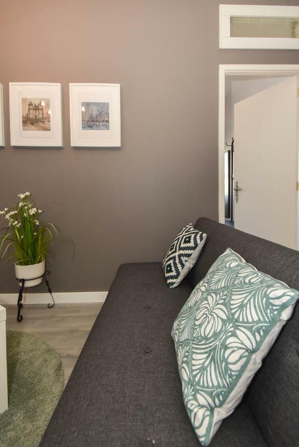 Oporto Batalha Residence Free Parking Bagian luar foto