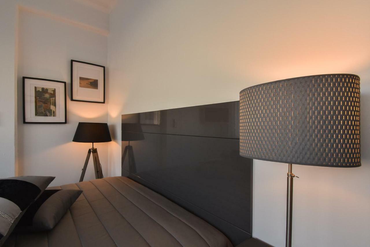 Oporto Batalha Residence Free Parking Bagian luar foto